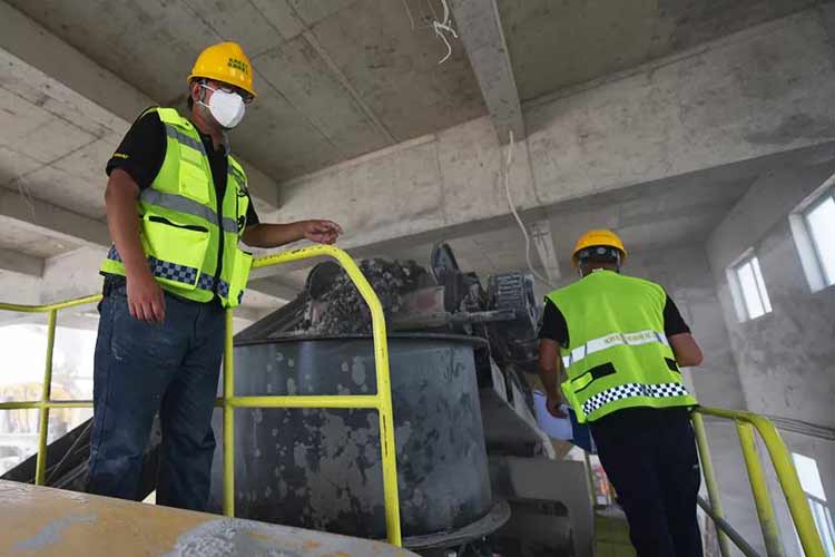 履帶式移動圓錐破碎機(jī)沒有保持恒定的CSS，或成品尺寸過大怎么辦