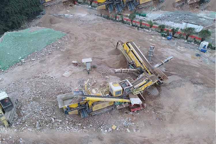 履帶移動反擊式破碎站產(chǎn)能低，掙錢少怎么辦？