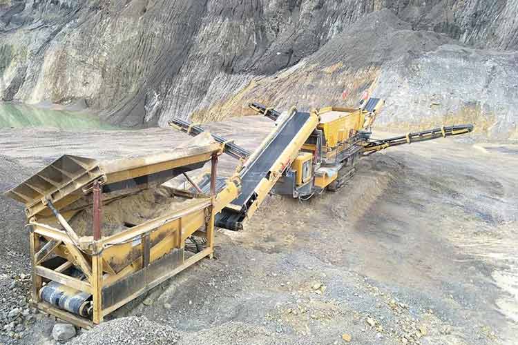 履帶移動(dòng)水平篩分站與砂石行業(yè)生產(chǎn)企業(yè)攜手共同開啟“快進(jìn)鍵”