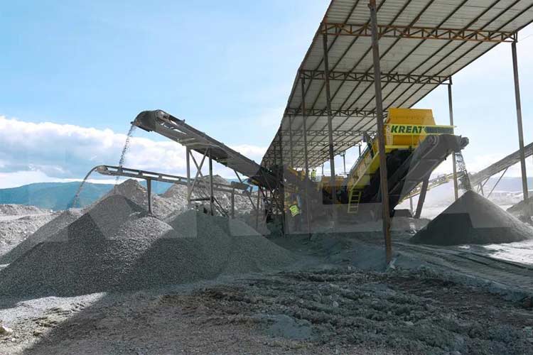 履帶移動篩分站產(chǎn)能大、環(huán)保、低能耗