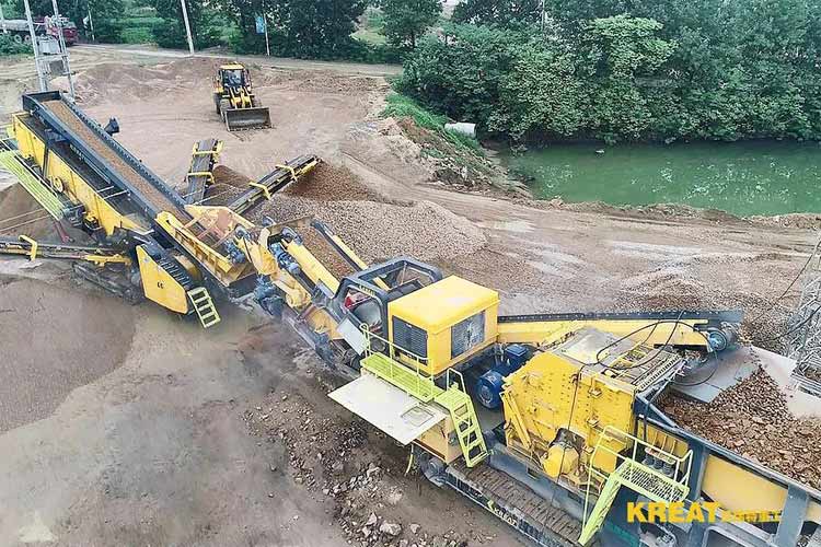 履帶移動反擊式破碎站日常維修保養(yǎng)--開機(jī)前檢查及維護(hù)保養(yǎng)