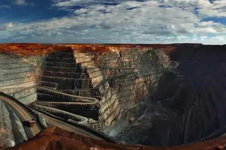 建筑垃圾等固體廢棄物資源化利用成為機(jī)制砂新出路